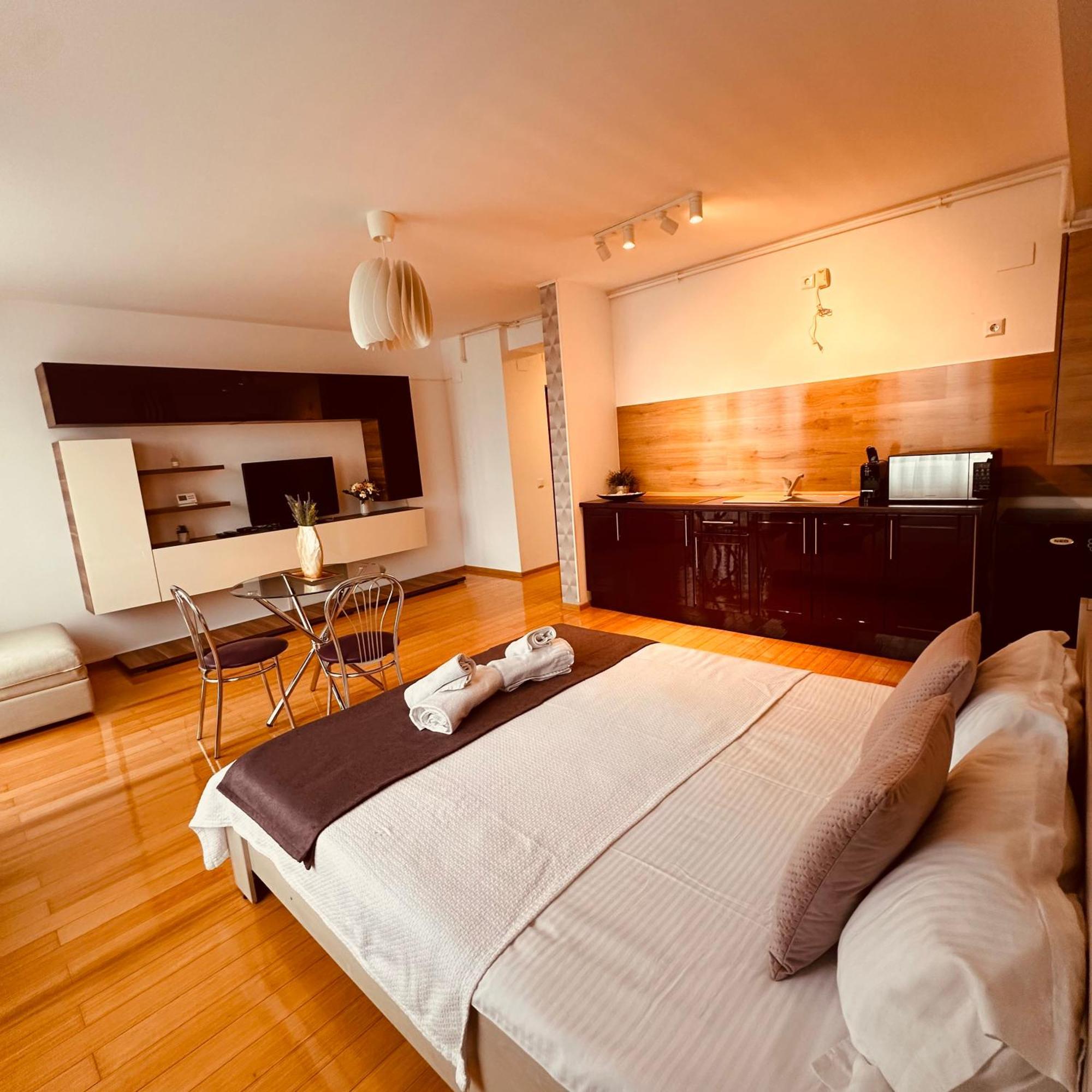 Lira Beach Studio Mamaia Buitenkant foto